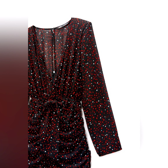 *Excellent condition* ❤️Zara heart print mini Dress❤️ - Picture 5 of 5